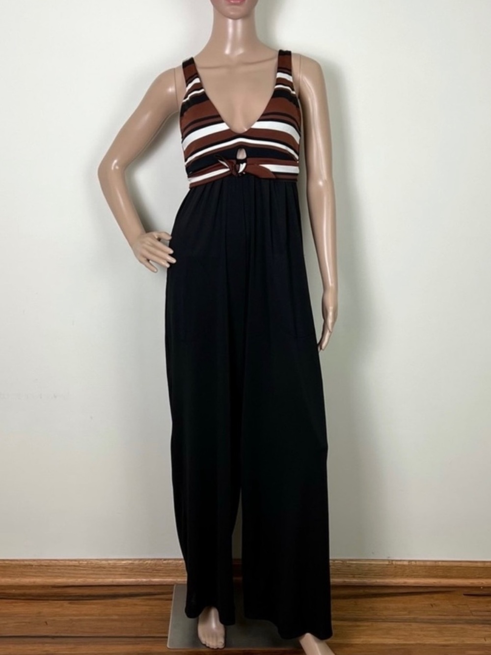 NEW ROBIN PICCONE STRIPED WIDE LEG JUMPSUIT - Picture 2 of 6